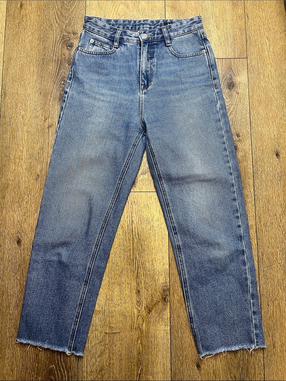 MO&Co Medium Wash Raw Hem Straight Ankle Jeans Size 24